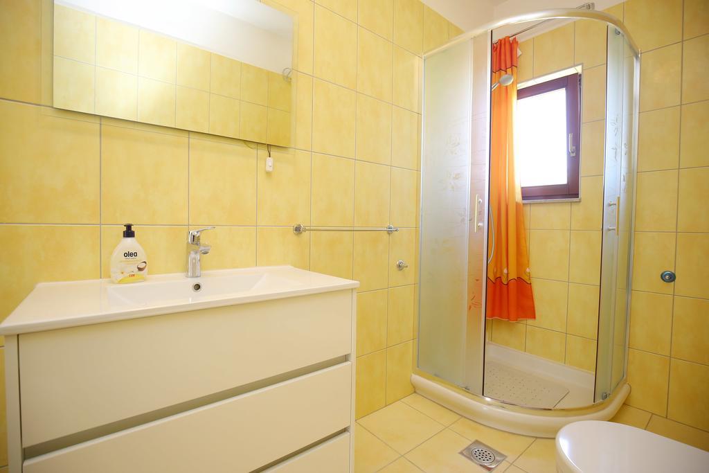 Apartment Borik Beach 86 Zadar Exterior photo