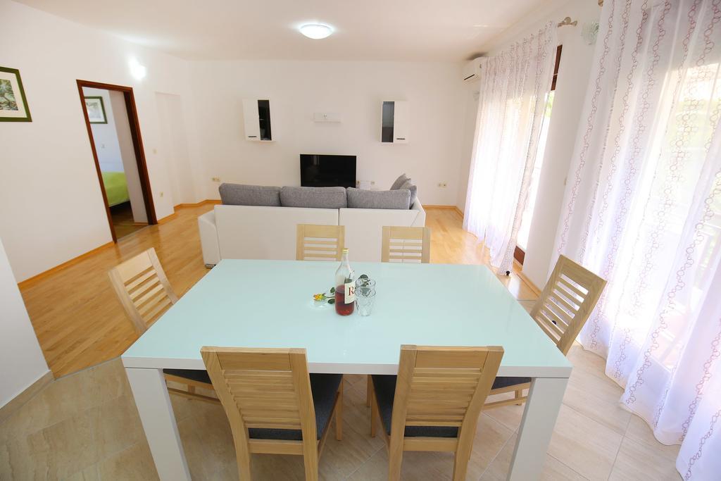 Apartment Borik Beach 86 Zadar Exterior photo